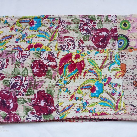 Kantha quilt - Picture 2 of 4